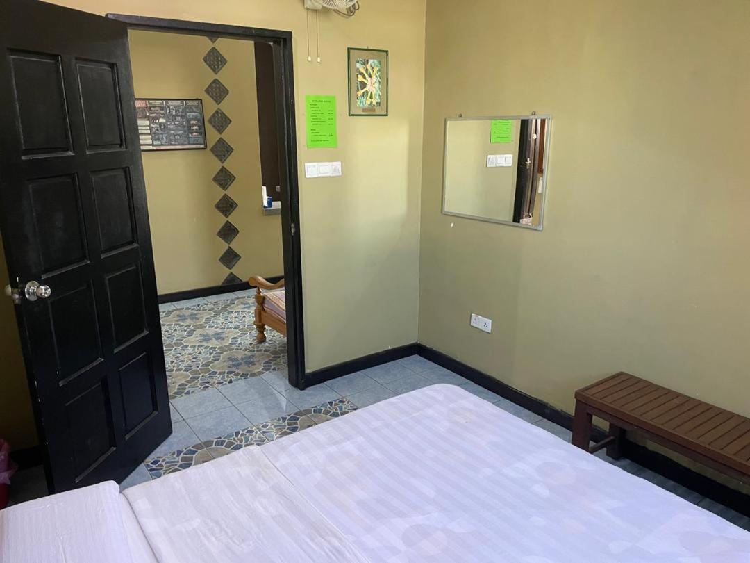 Tabin Lodge Budget Stay Lahad Datu Exterior photo